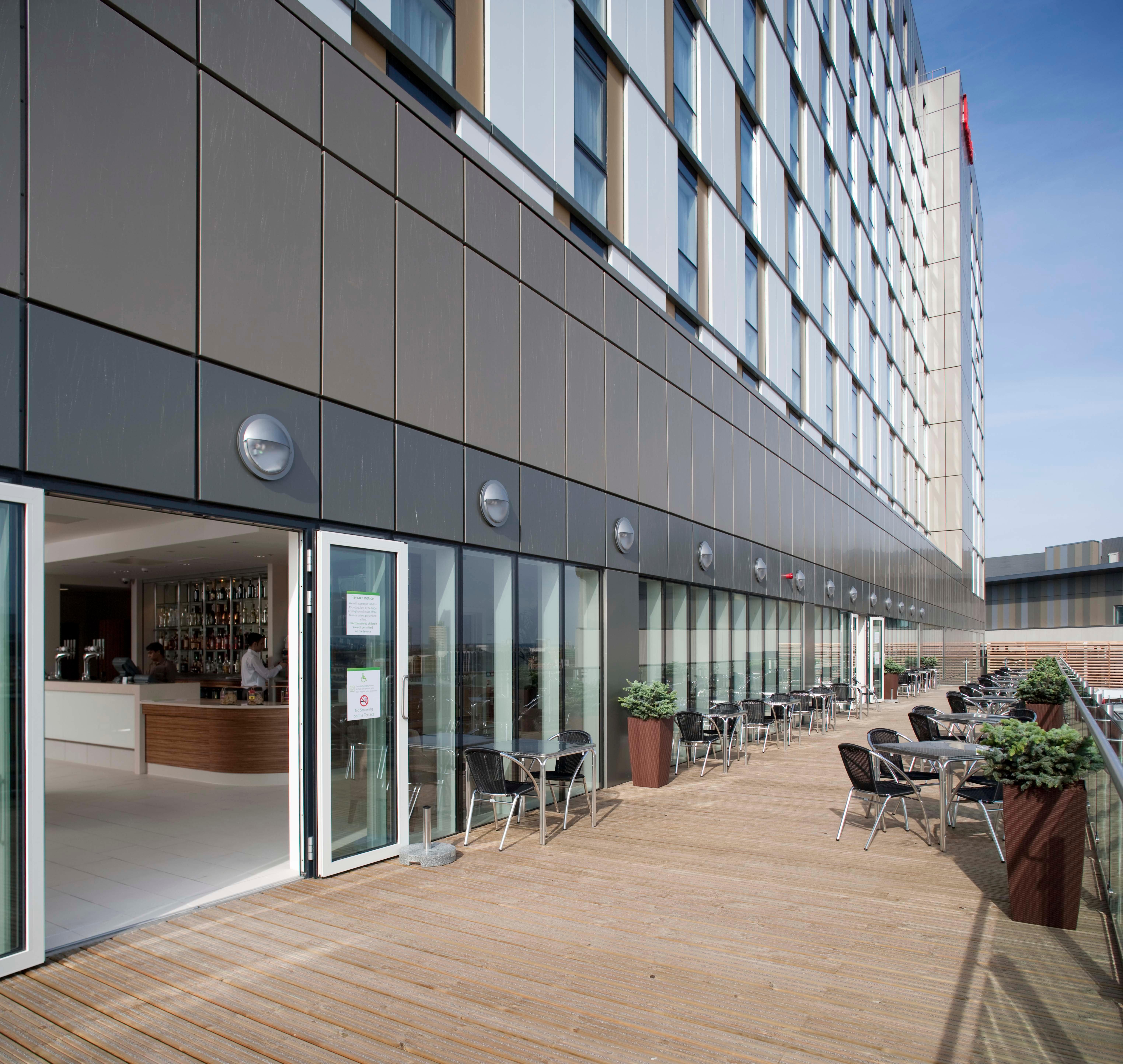 Hotel Hyatt Regency Stratford 4*