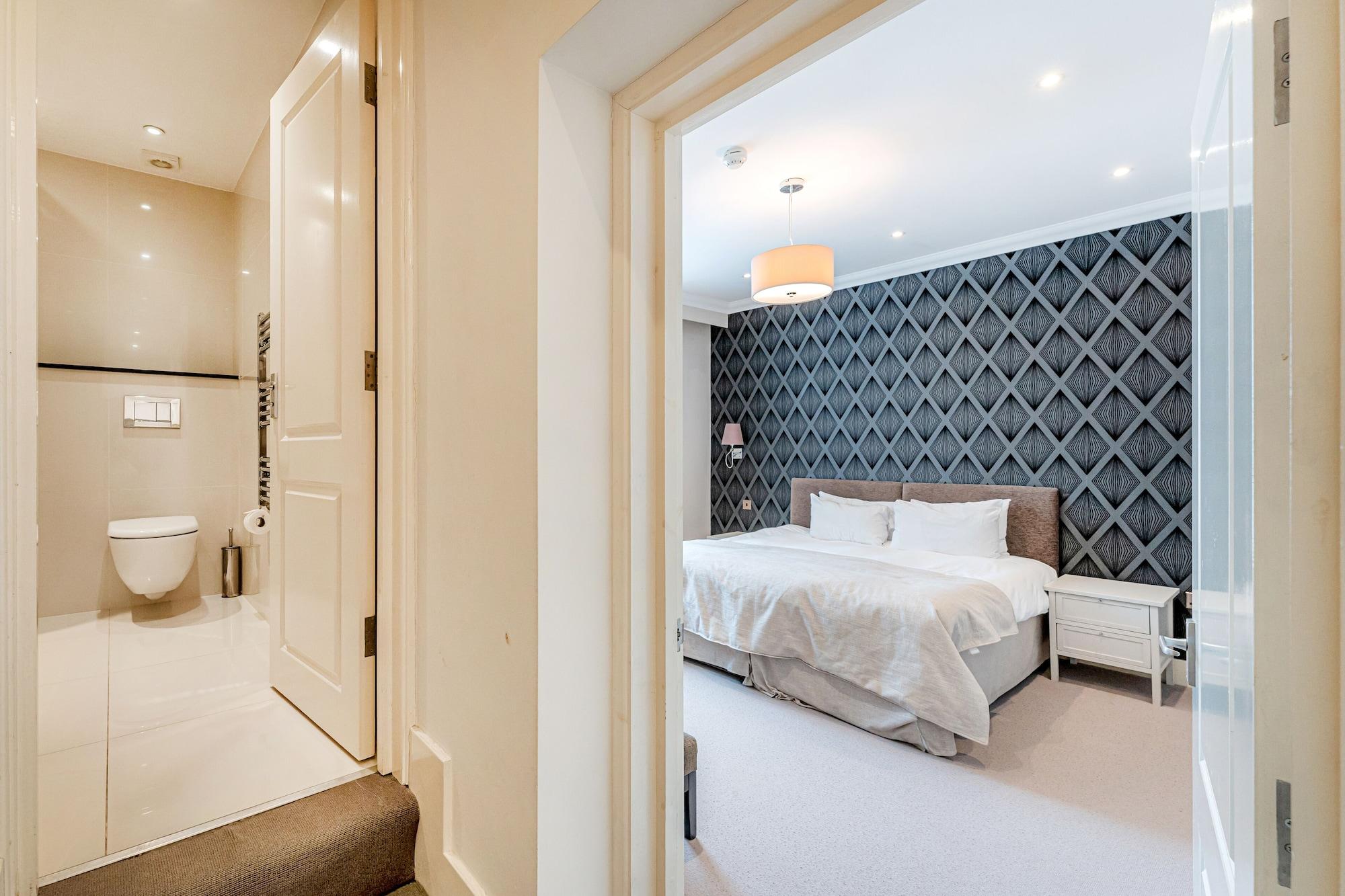 Ashburn Court Aparthotel London