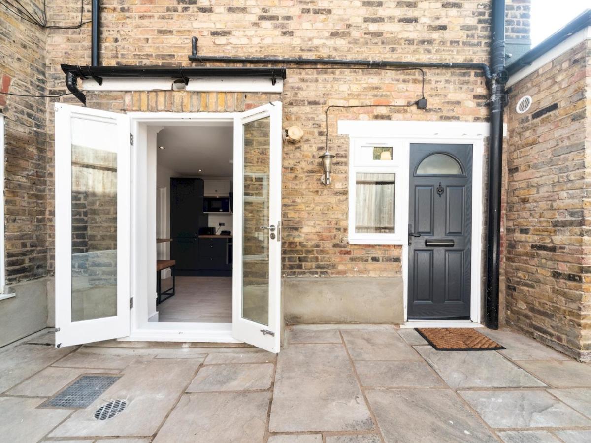 Pass The Keys Elegant Modern 2 Bed Flat Near Greenwich Park Feriehus London