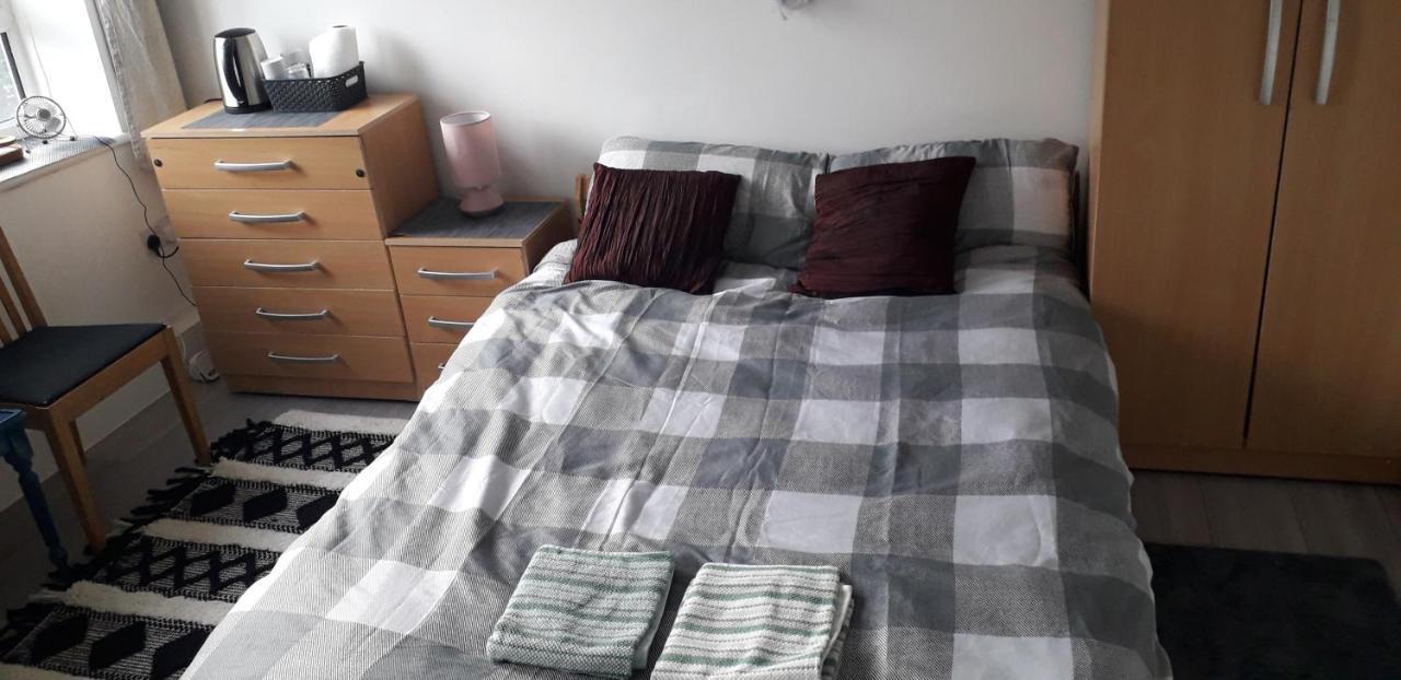 Leilighet 7, Cranehouse Brangbourne Road One Big Double Available On Reasonable Price, Shared Flat