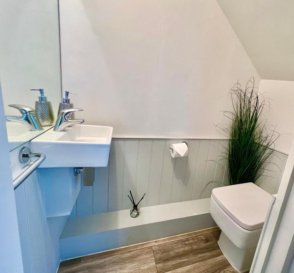 Stylish Garden Flat In Kensington Olympia Leilighet London