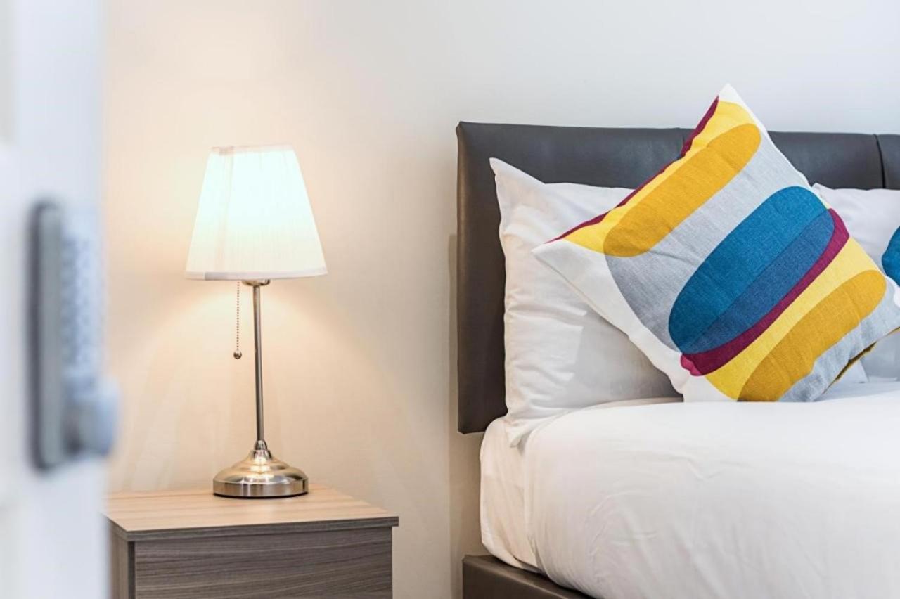 Vibes Near Spitalfields Market Guest house London