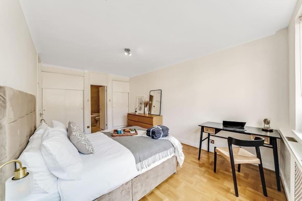 Unique 2 Bed 2 Bath Victorian Flat Regents Park Apartment *