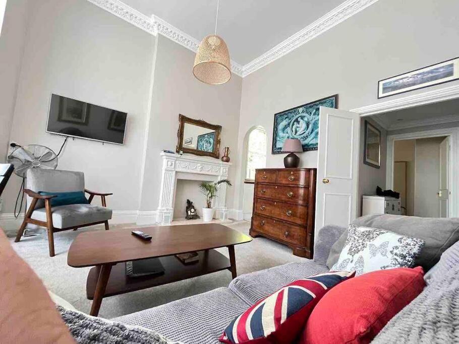 Wonderful In Earl's Court Leilighet London