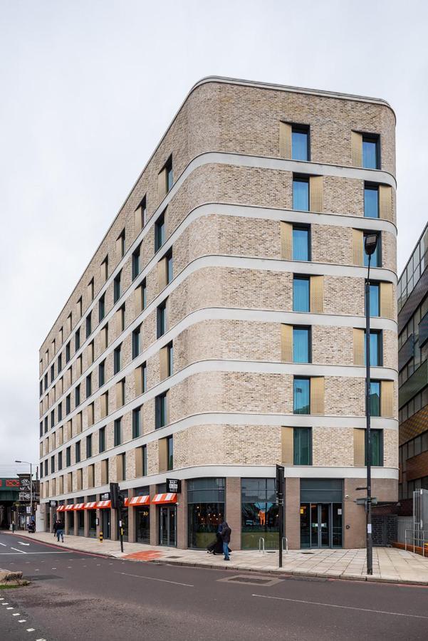 Hotel Maldron Finsbury Park, 4*
