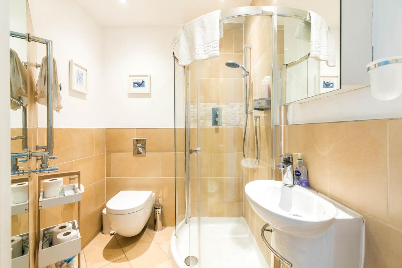 Spacious 2 Bedroom / Gloucester Road / Kensington *