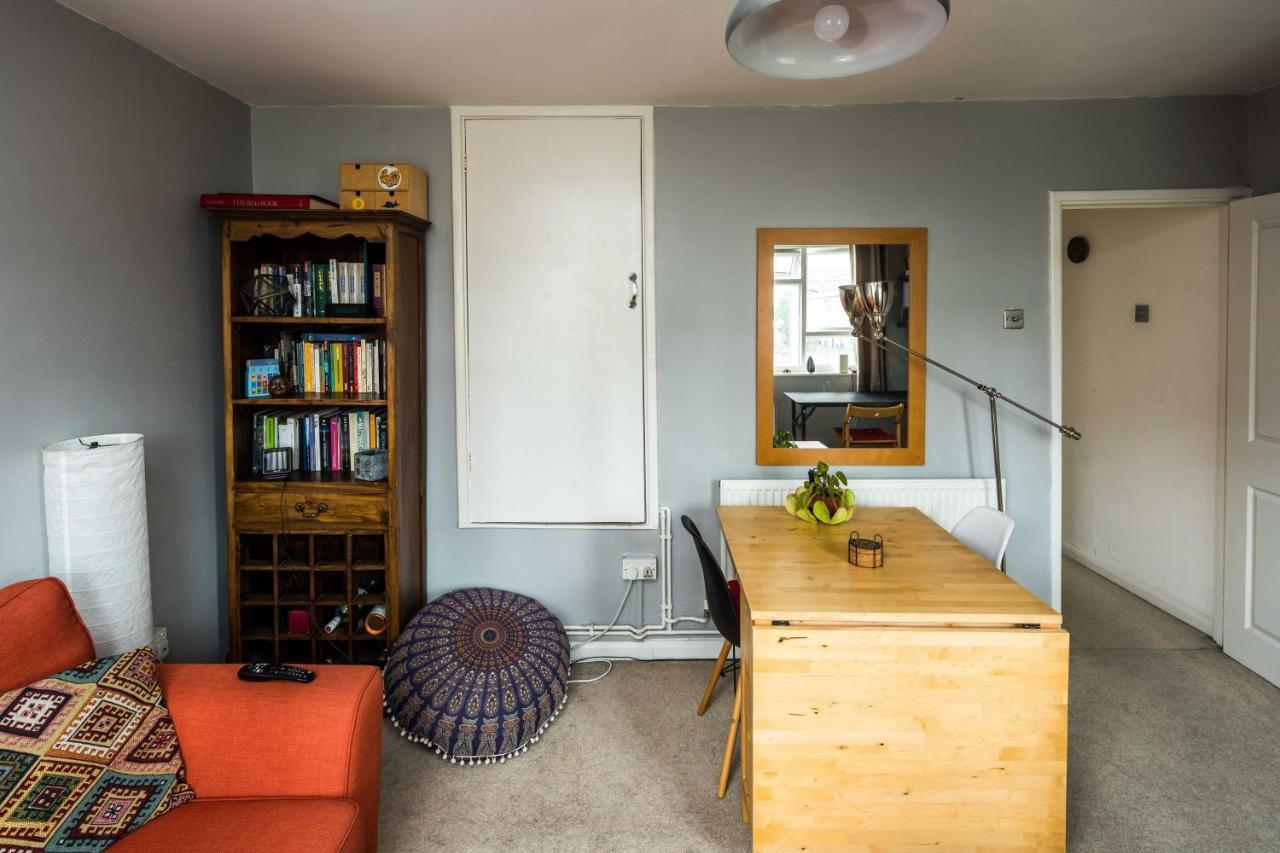 2bd Stylish W/t Grand Piano Apartment London