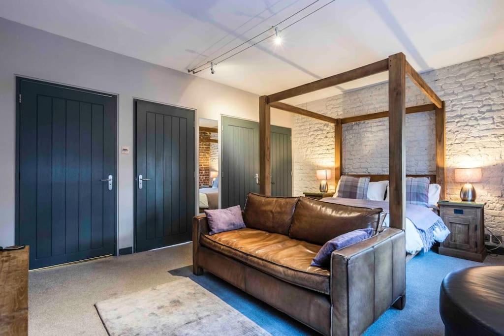 Stylish Clerkenwell Gasthuis
