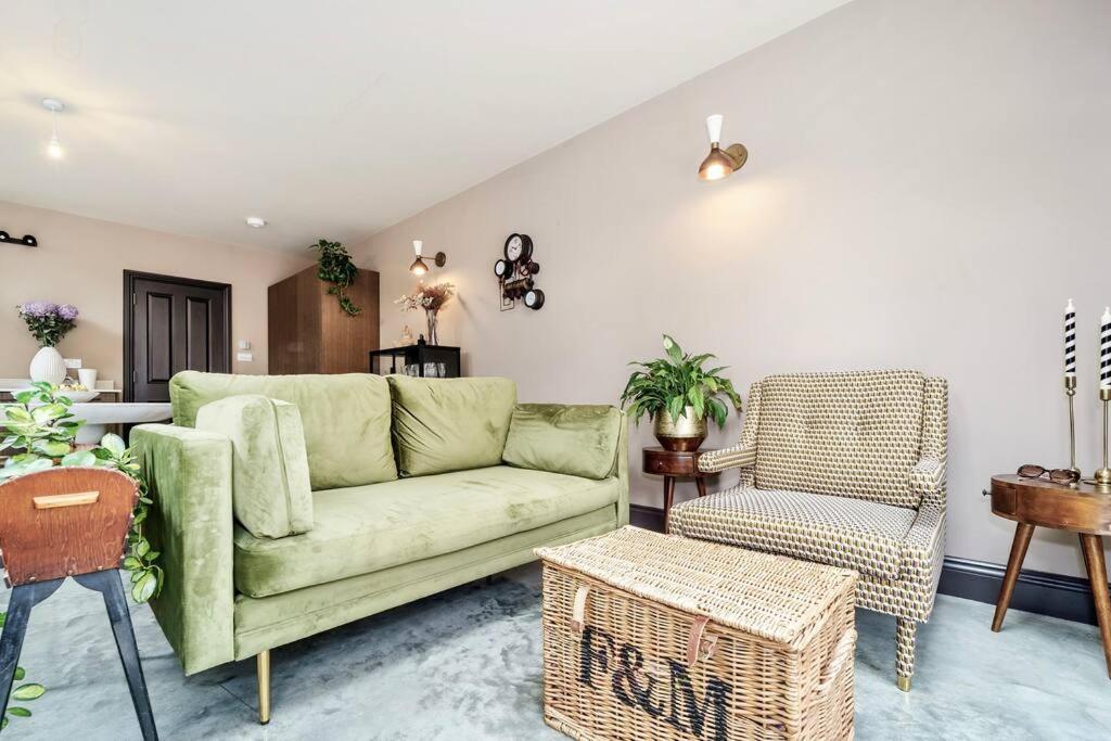 Leilighet 2 Bedroom Garden Flat