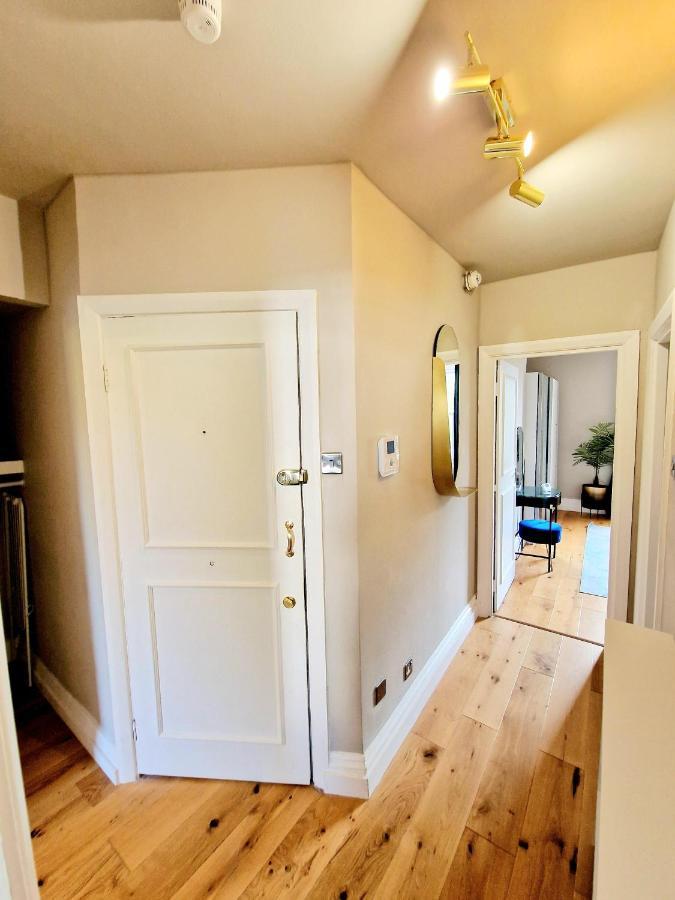 Gorgeous Hyde Park With Lift-elevator Access & View *