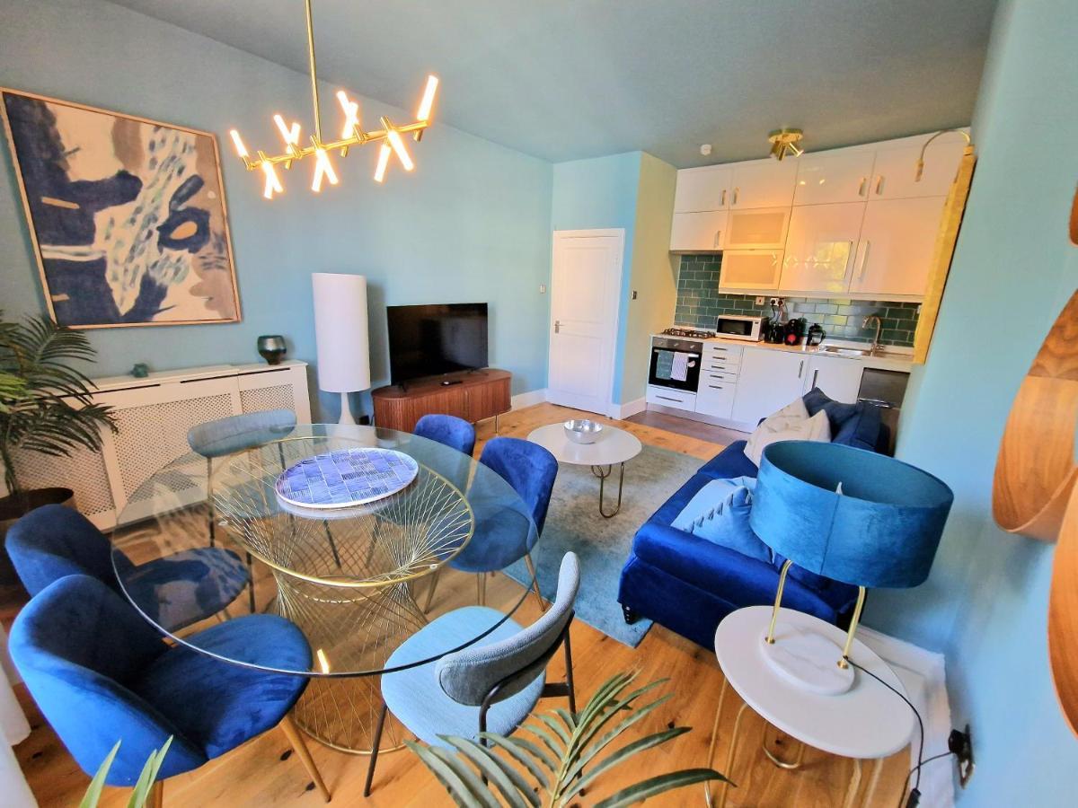 Gorgeous Hyde Park With Lift-elevator Access & View