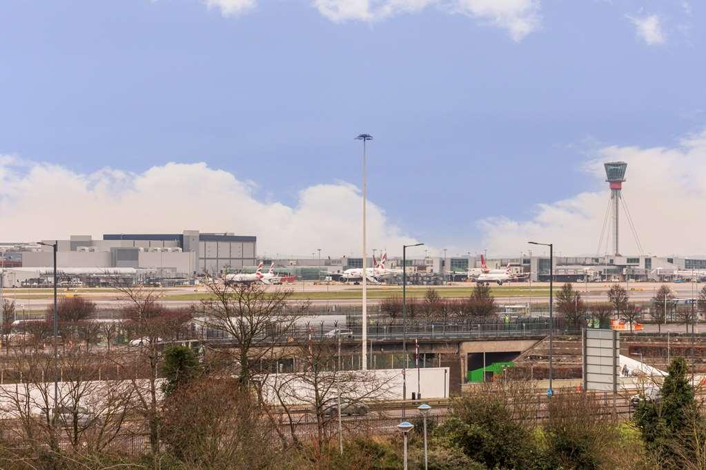 Radisson Red Heathrow 4* Londres