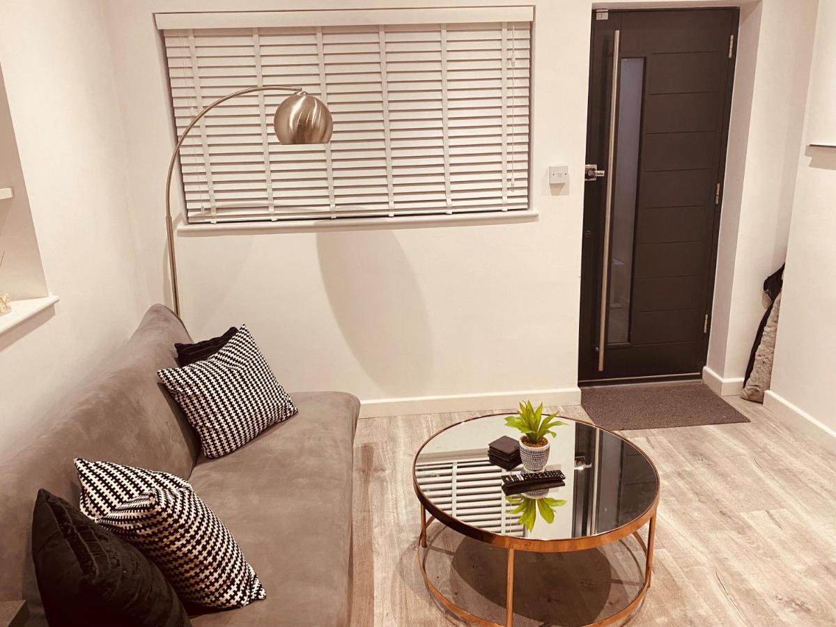 Modern 1 Bed Flat In The Heart Of Hackney Apartamento