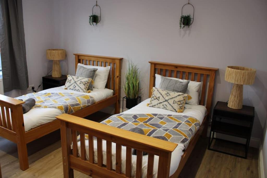 Lavish Near Wembley Stadium *
