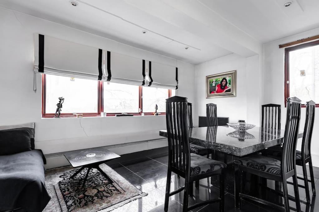 Stunning Three Bed In West Hampstead Appartement Londen