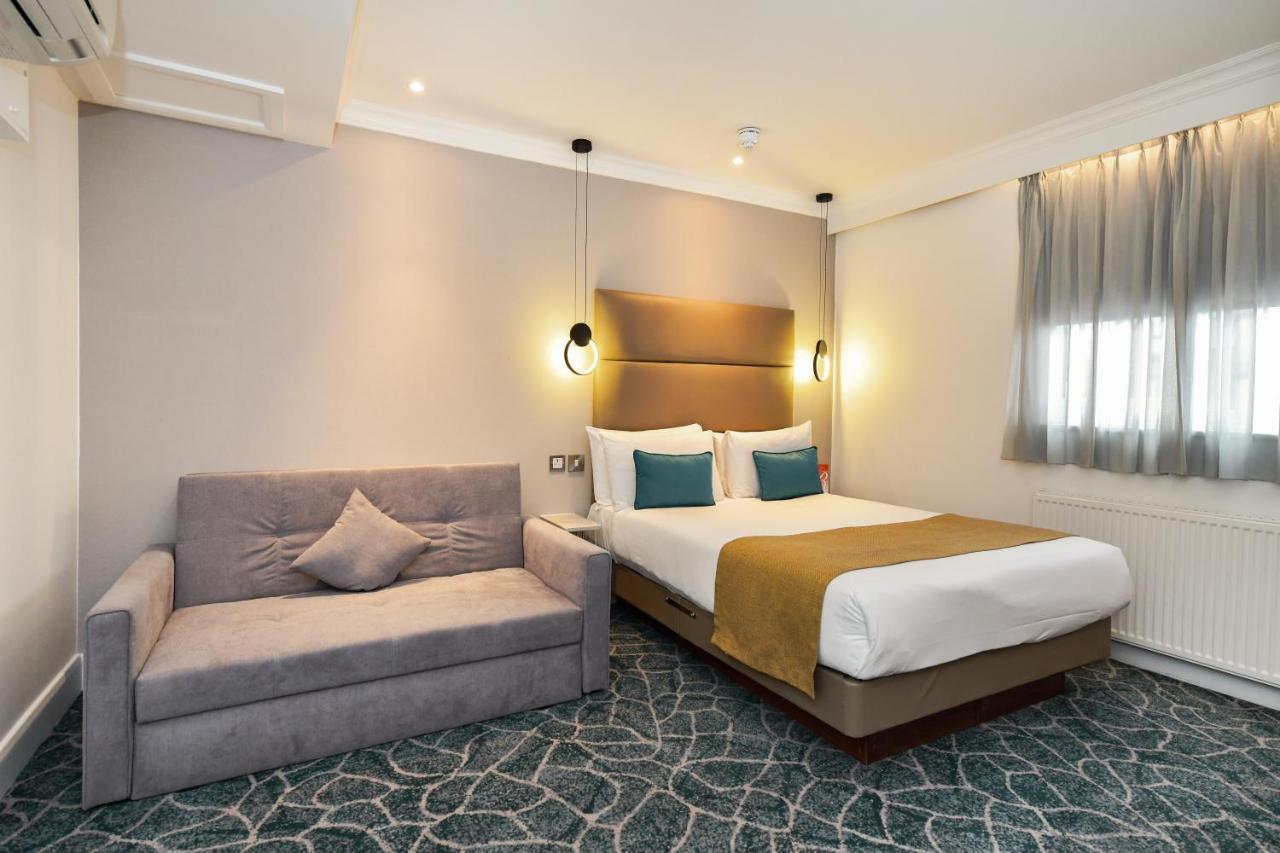 Hotel Queens Park Premier Hyde Park 4*