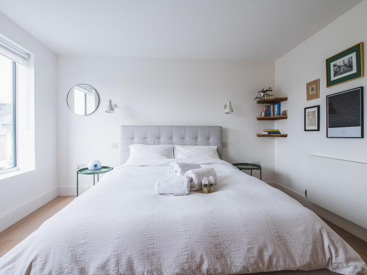 Pass The Keys Peckham House With Garden Ferienhaus *