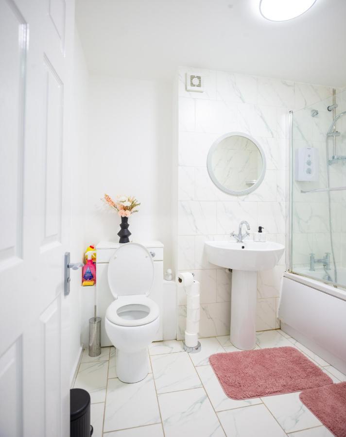 Feriehus Spacious House Near Kings Cross London
