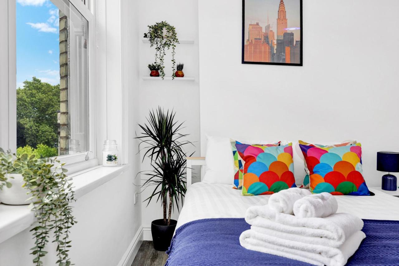 Apartment High Spec Two-bedroom Short Term & Flexible Renting Shoreditch With Free Wifi