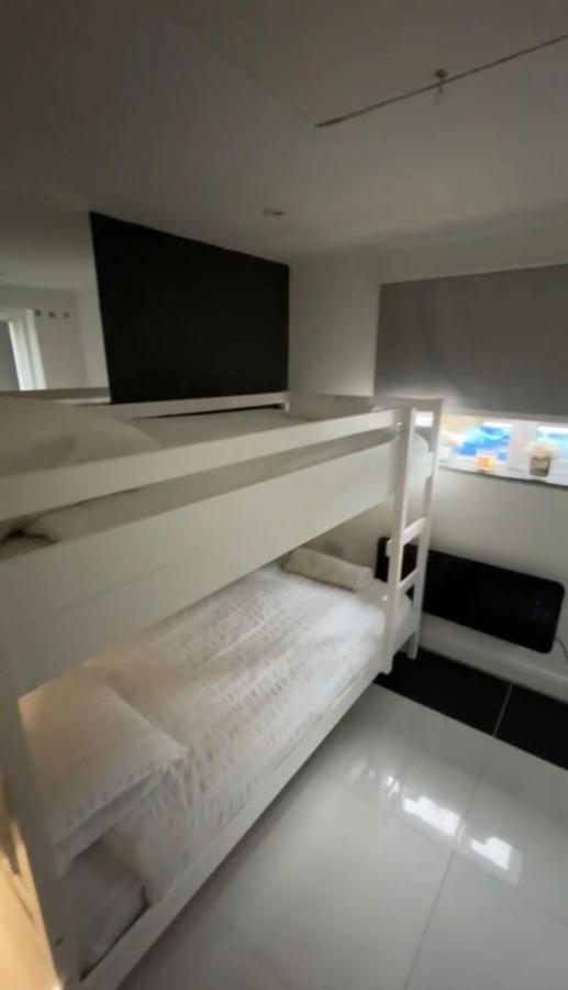 The Privacy Annex Balham Pensión