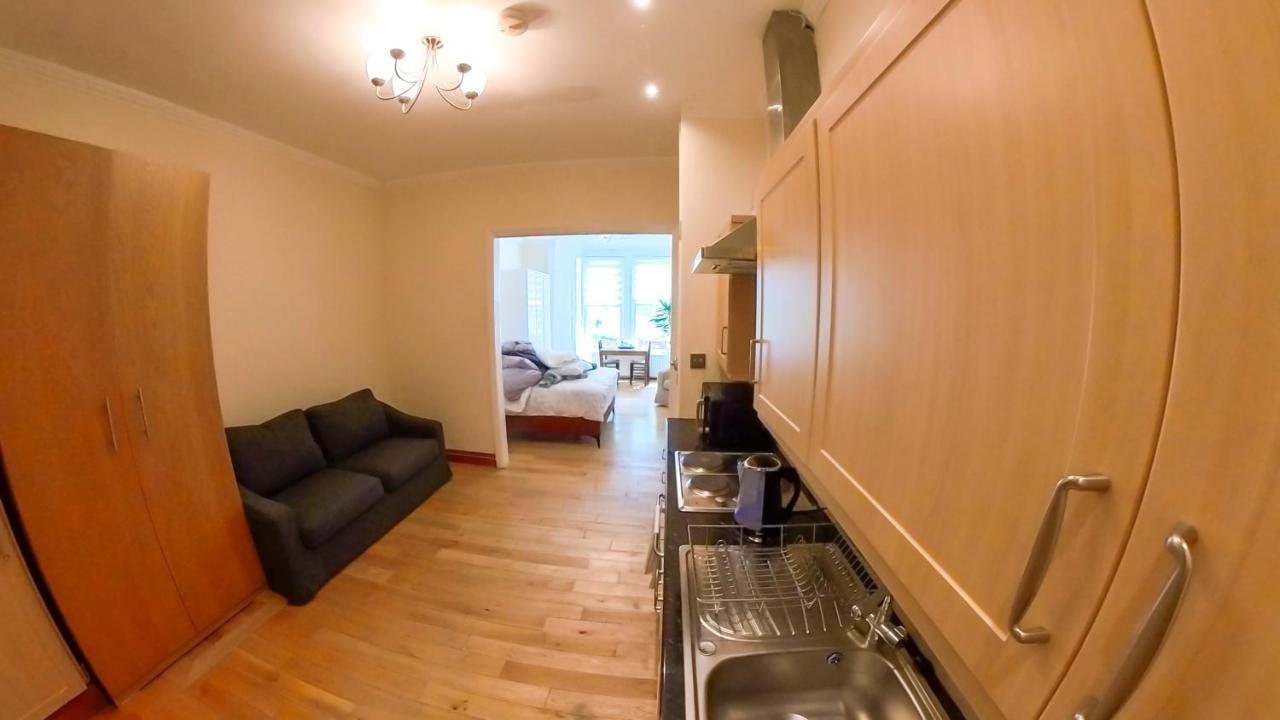 Lovely&bright Flat Close To Apartment London