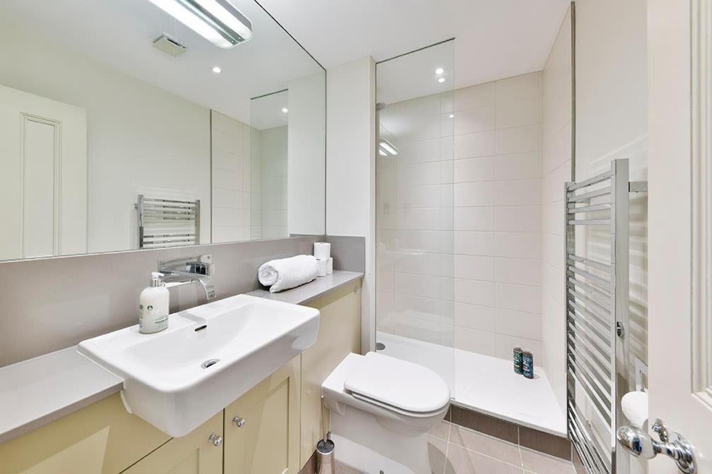 Sloane Square 2 Bed House * London