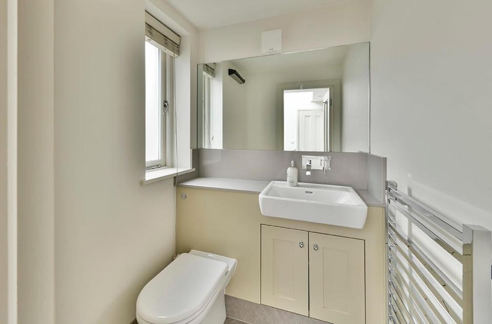 Sloane Square 2 Bed House Apartment London