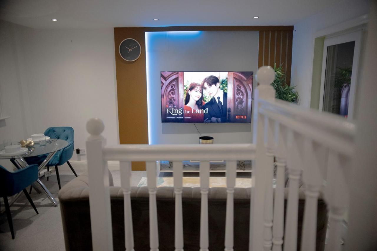 Very Cosy Near Westfield, Stratford *
