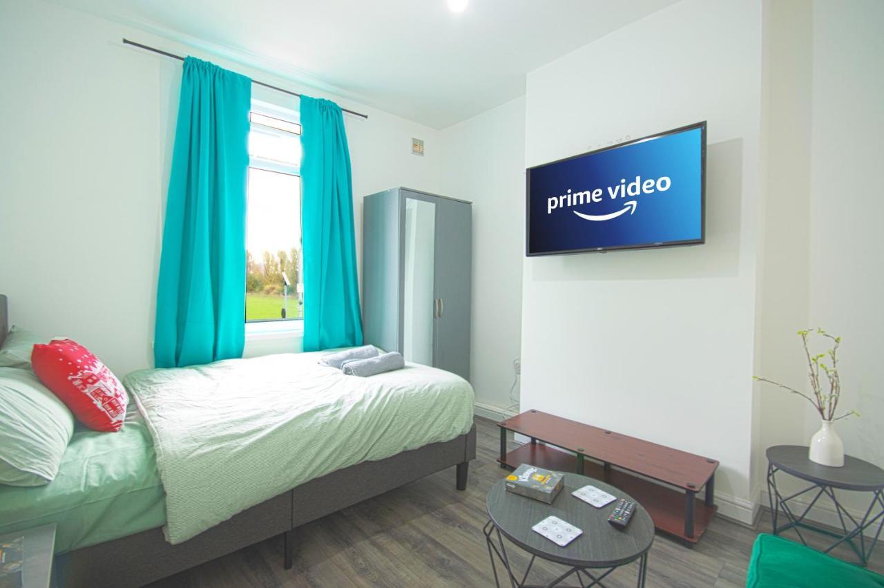 Cosy Family W/wi-fi, Parking, Self Check-in *