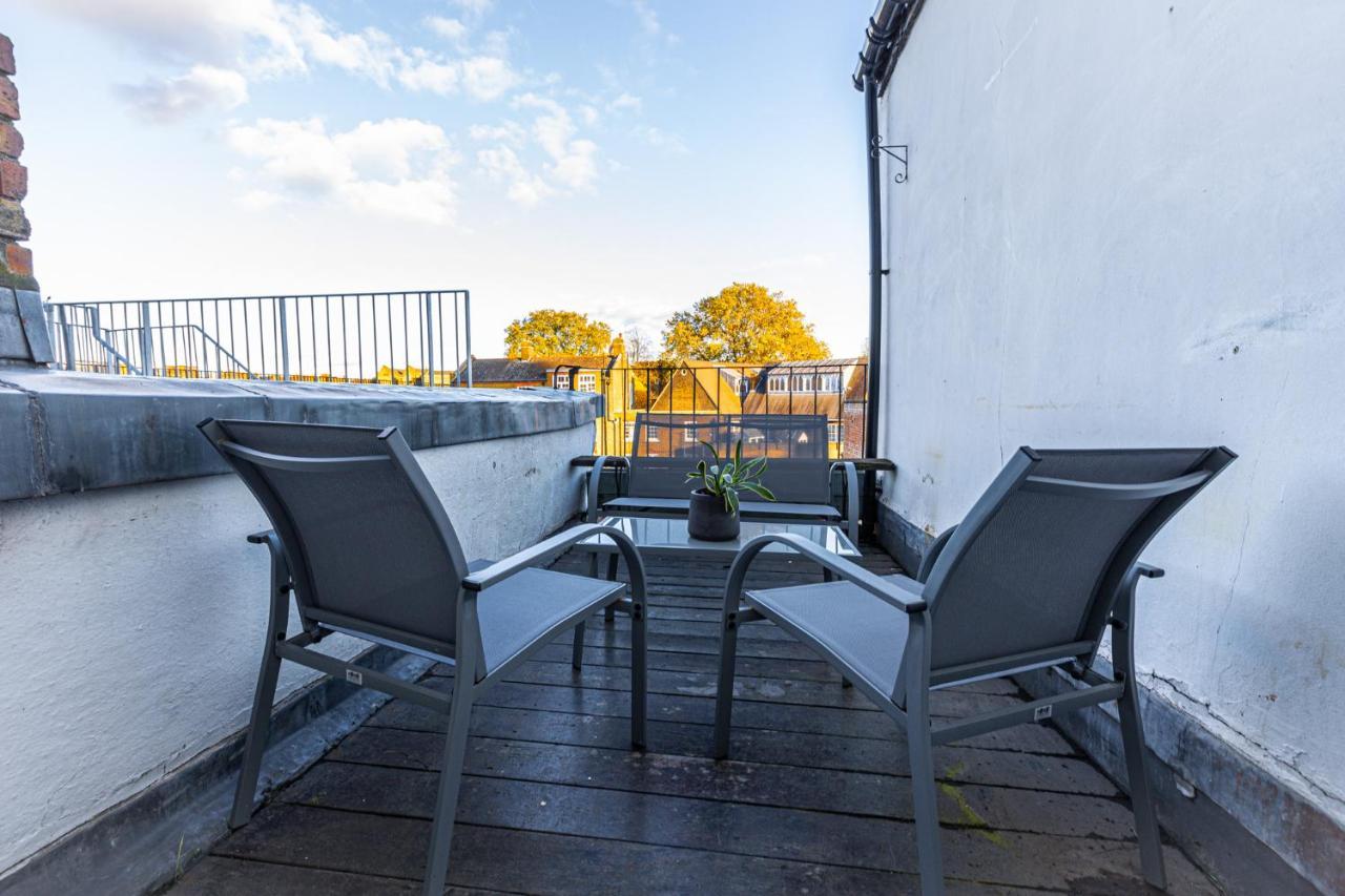 Leilighet Stunning 2br Wpatio In Dalston, 2 Min To Tube *