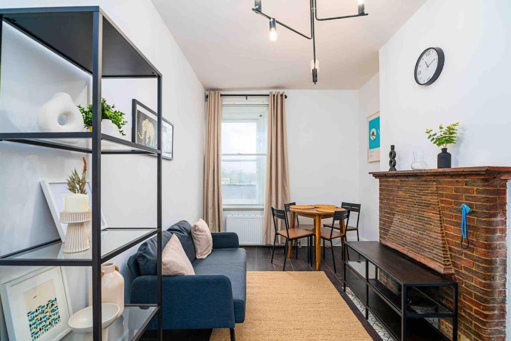 Leilighet Cosy 2 Bed Flat In East