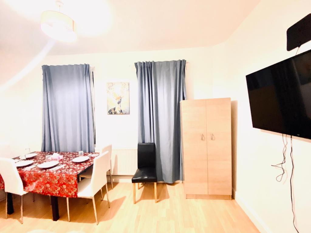 Leilighet Lovely 3 Bedroom Property Next To Paddington Station Central *