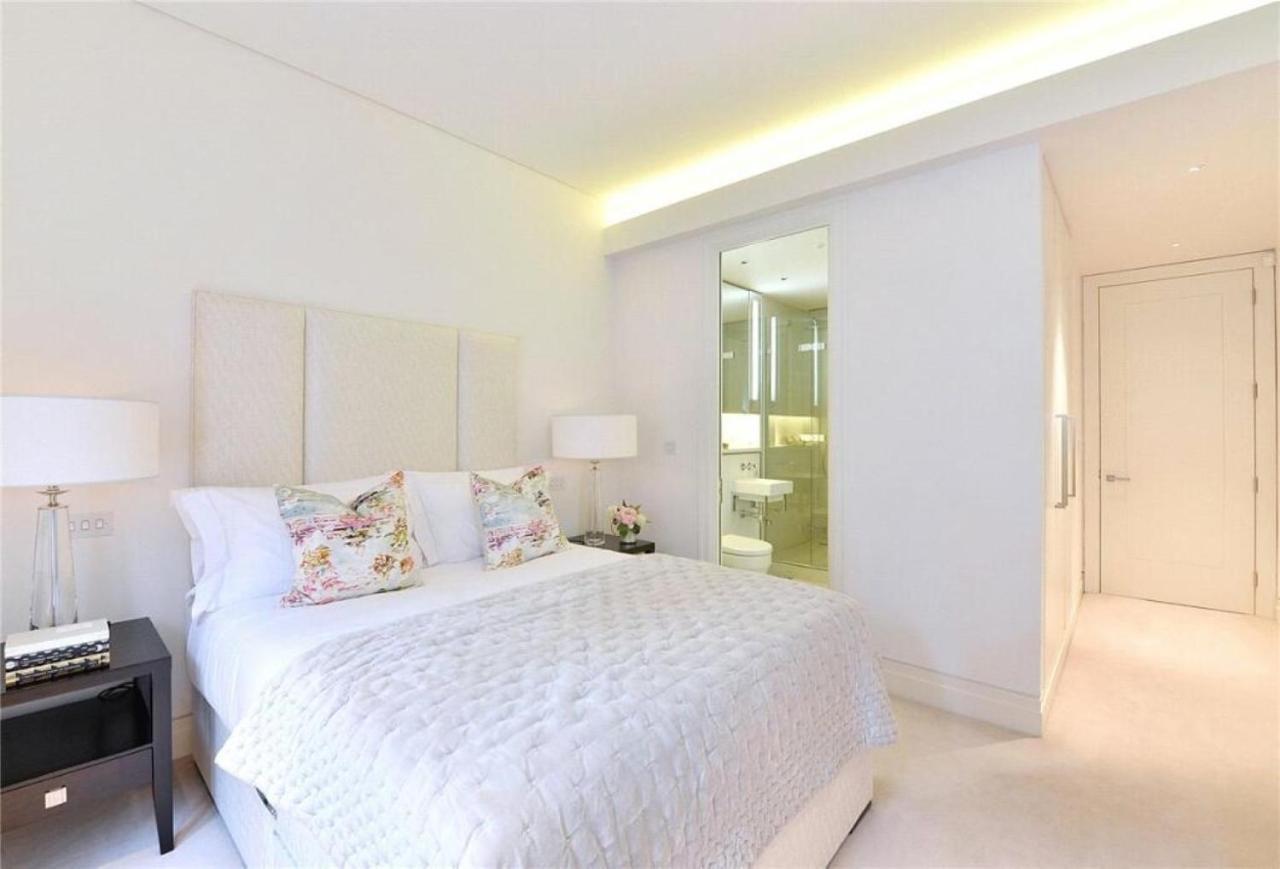 Apartment Park Lane Large Luxury Sleeps 6