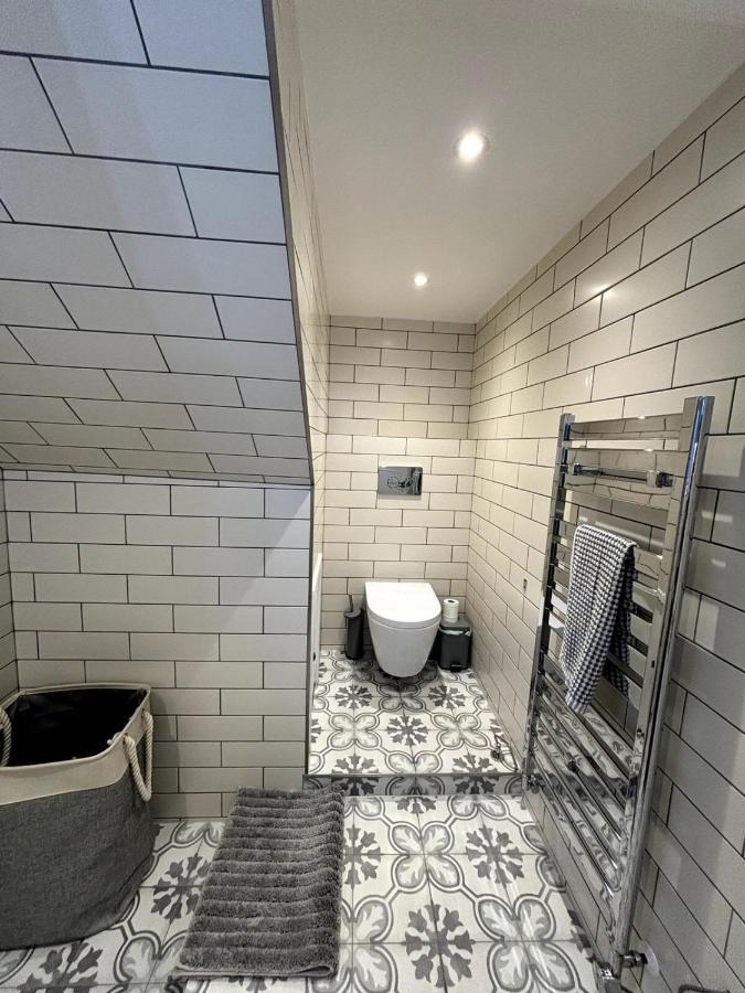 Apartment Elegant & Beautifully Presented 1bd Flat- Chelsea! *