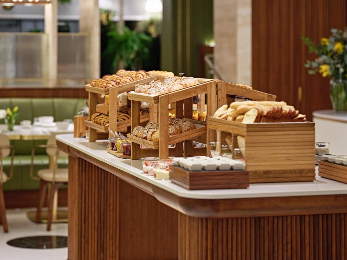 Hilton On Park Lane 5* London