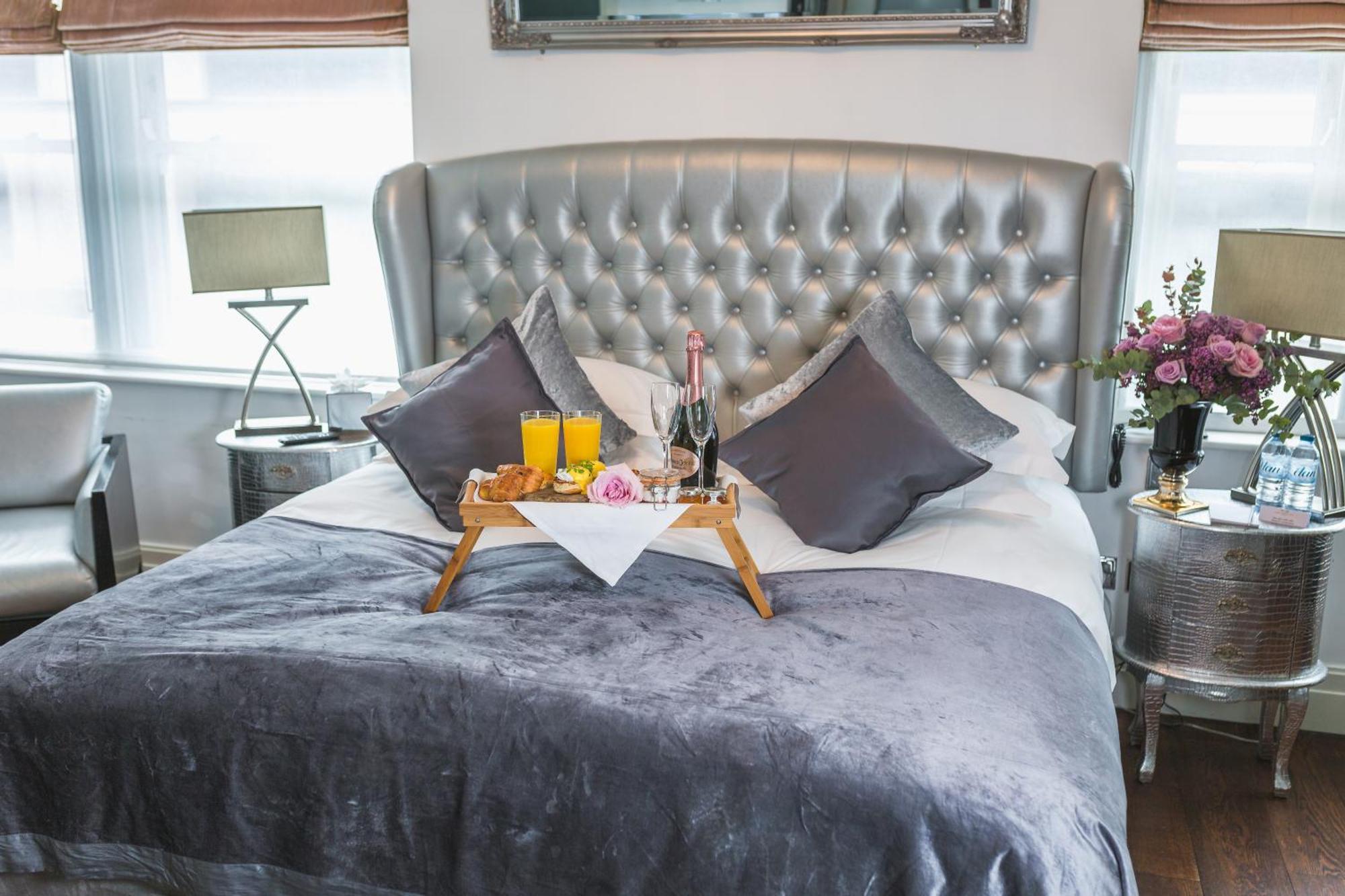 Karma Sanctum Soho Hotell London