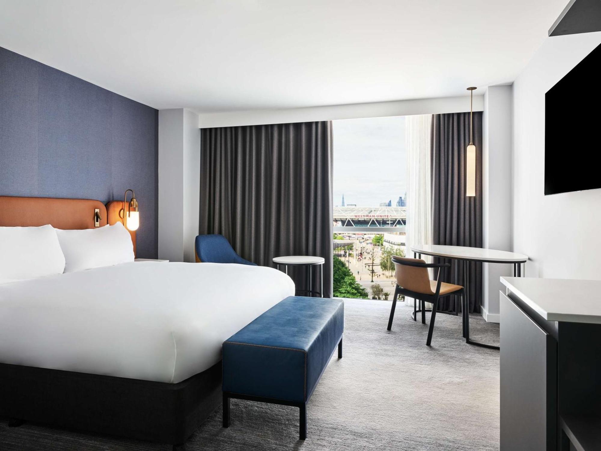 Hyatt Regency Stratford Hotel 4*
