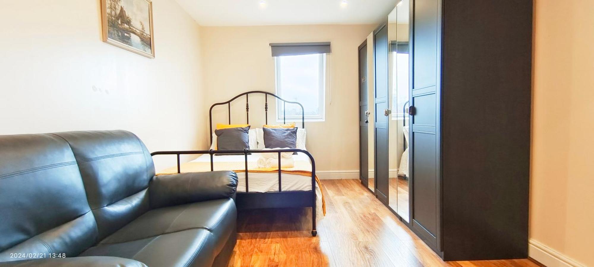 Tulip 5 Floor At Hammersmith London
