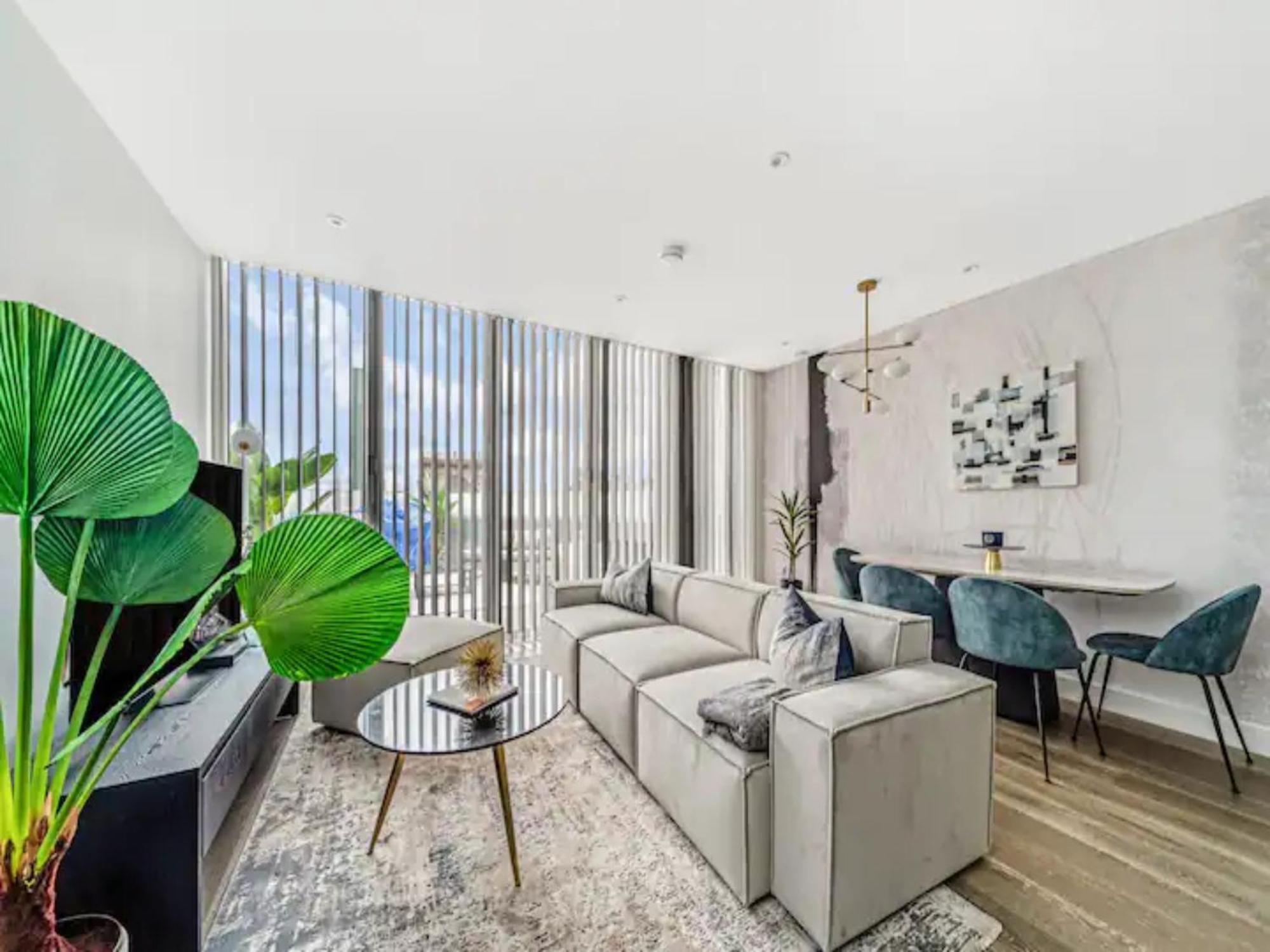 Pass The Keys Penthouse Oasis In Trendy Fulham Leilighet London
