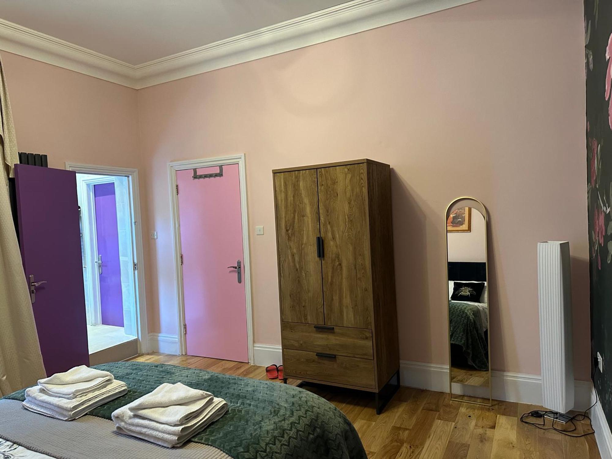 Rosie Cosy House Cricklewood Pensión Londres