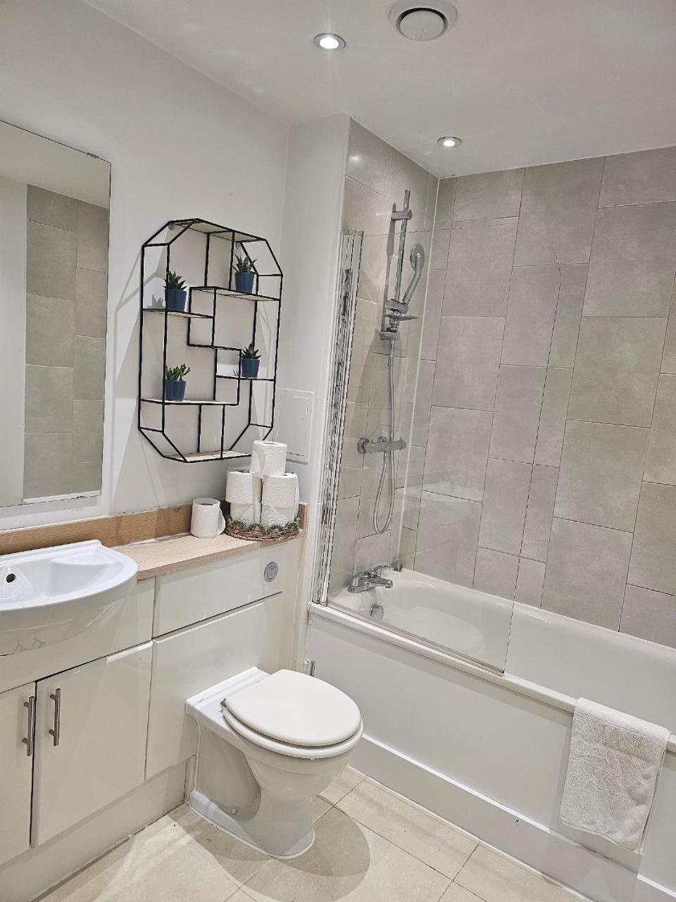 Apartment Excel Centre, O2 Arena , City Airport *