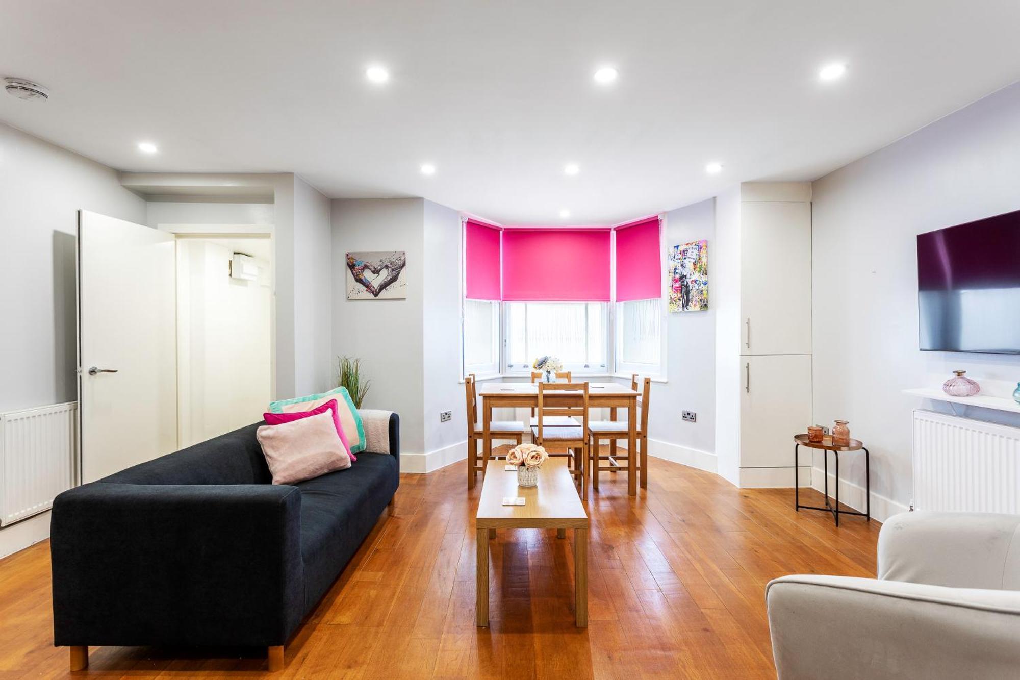 Spacious Clapham Junction Apartment
