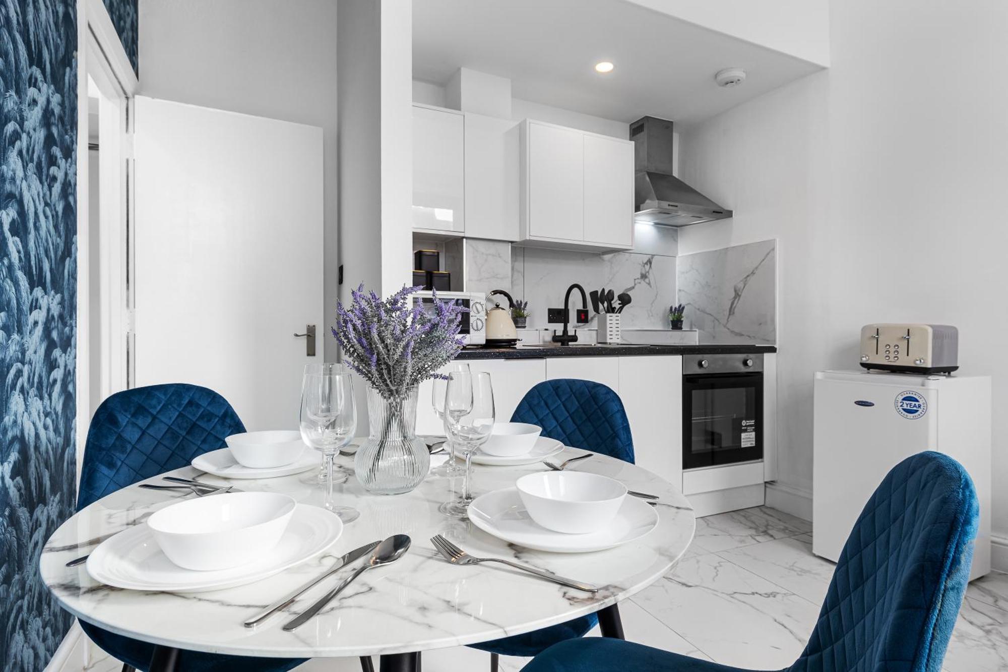 Appartement Modern 2 Bedroom Flat - Near Primrose Hill, Camden Market, Regent's Park - Good Links To Kings Cross, Euston, Finchley Road Station - Nw3 Londen