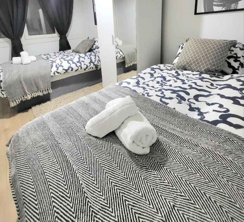 Leilighet Three Bed Flat In Mile End