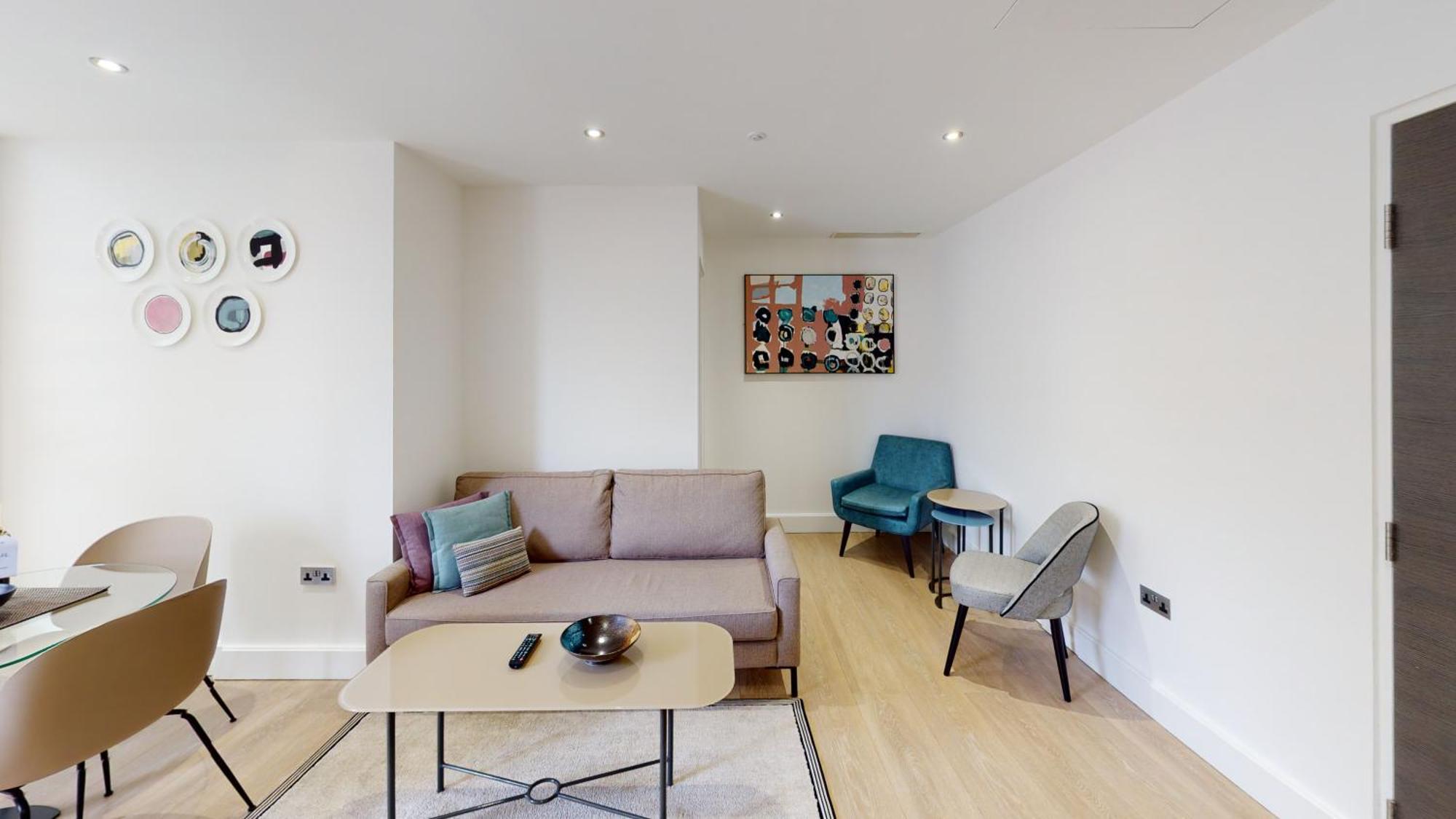 The Chronicle By Supercity Apartahotel 4*