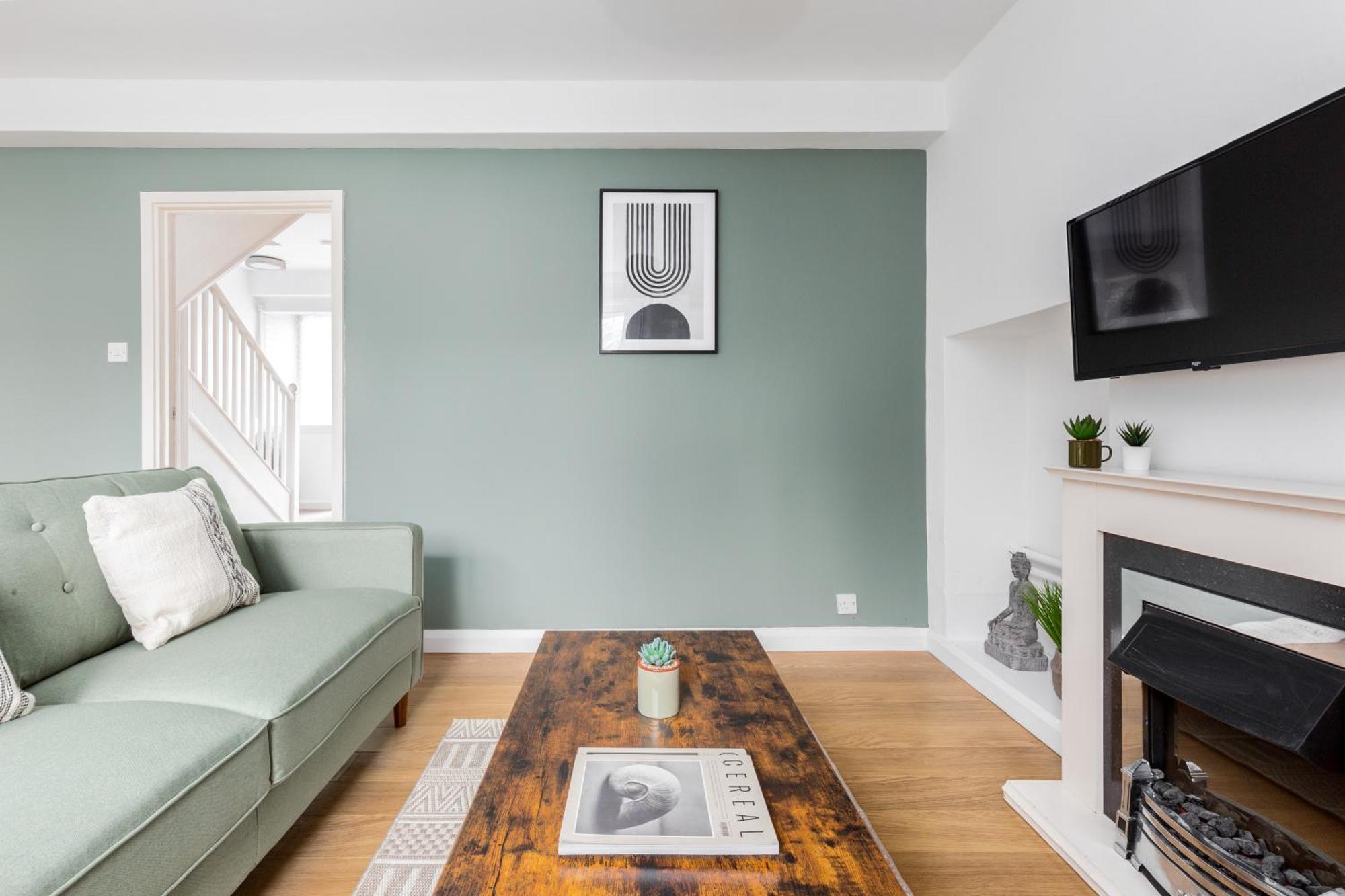 The Canonbury Apartment *