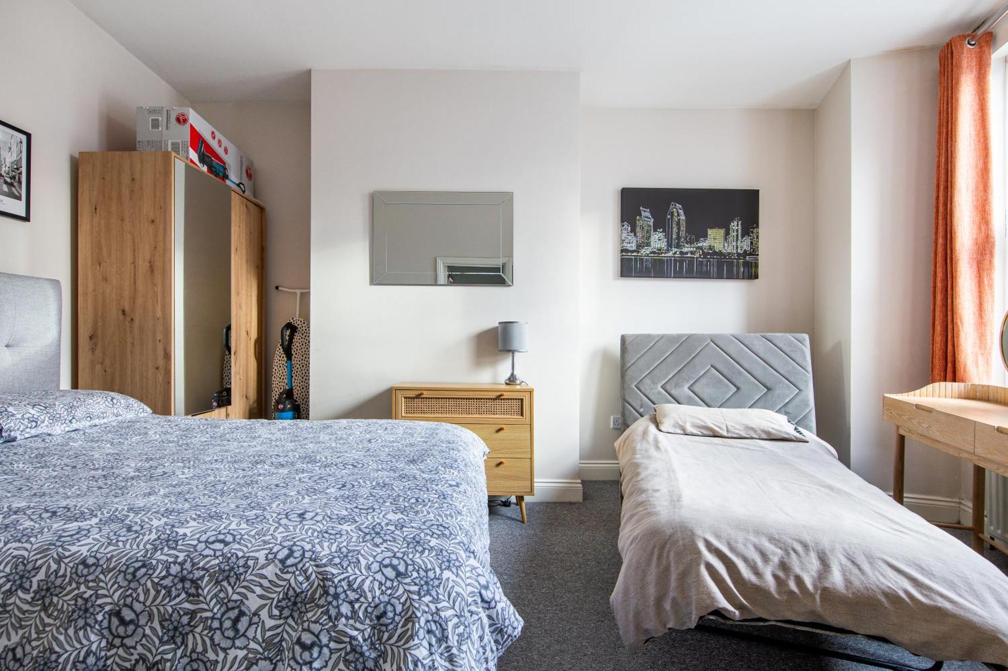 Cosy 1 Bed With Free Parking Close To Underground Station Zone 2 For Quick Access To Up To 5 Guests Apartamento