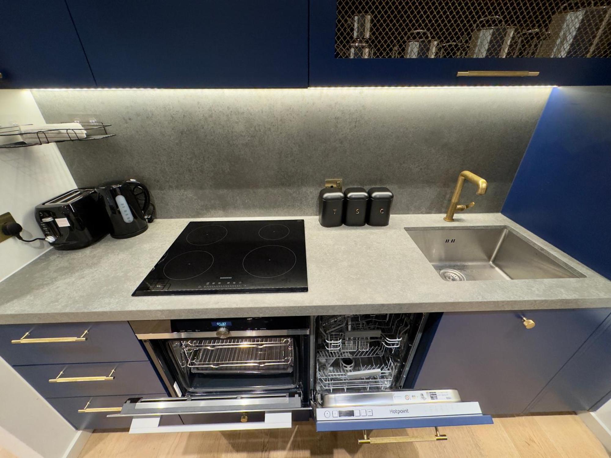 Amazing Cosy Apartment, Next To O2 Arena And Close To Excel, Secure Parking Leilighet *
