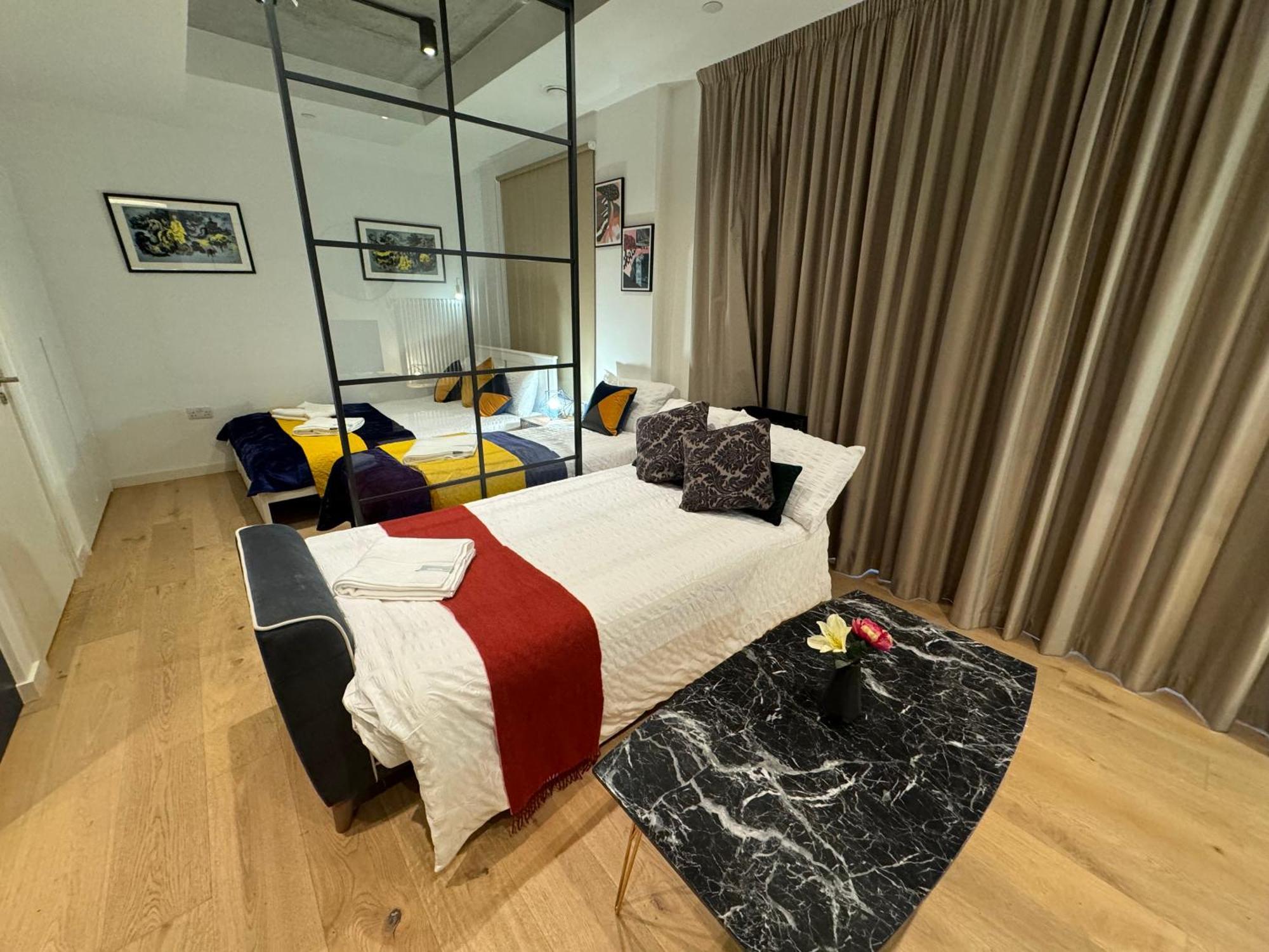 Amazing Cosy Apartment, Next To O2 Arena And Close To Excel, Secure Parking Leilighet