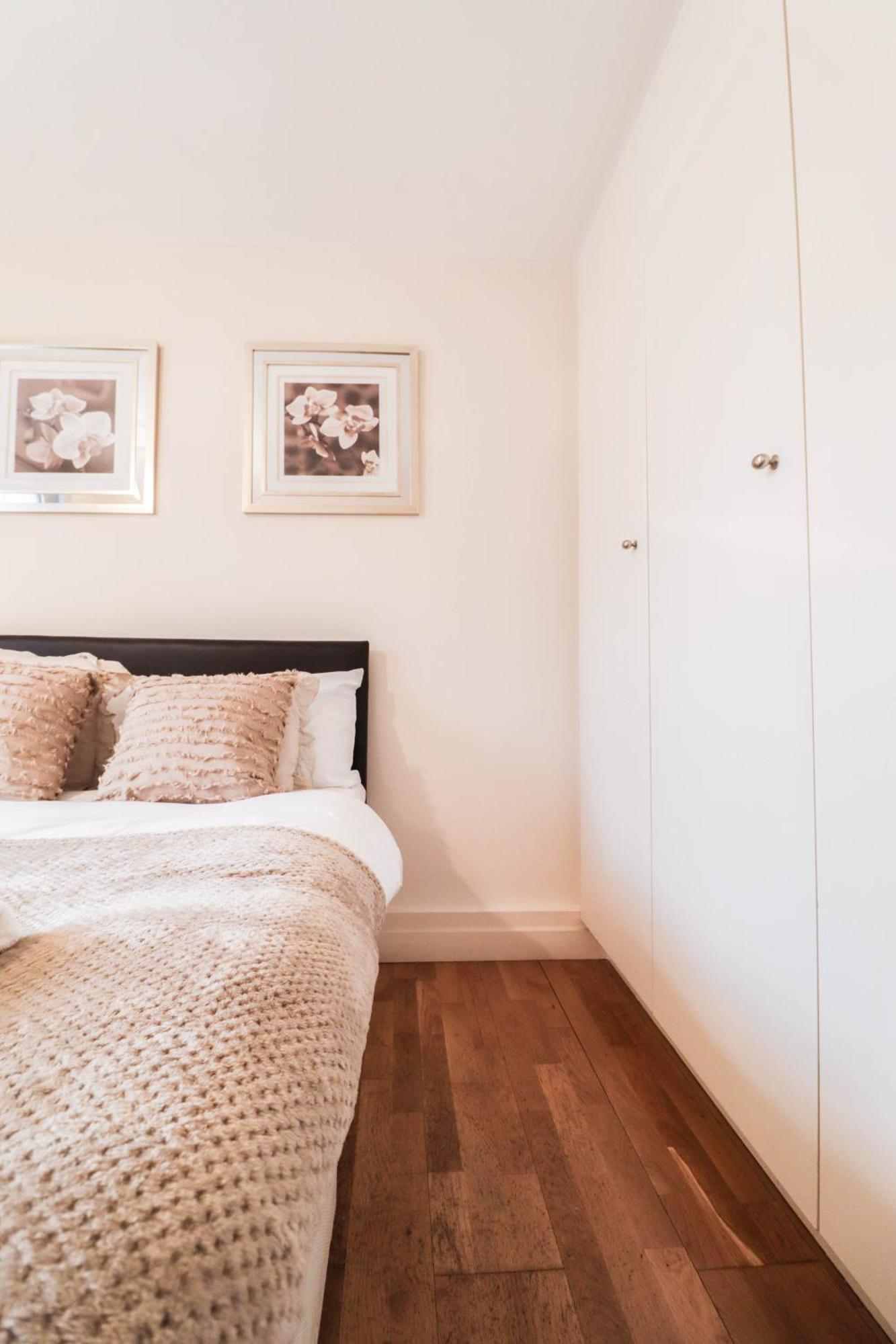 Bright And Well-kept 2 Bed Flat! Russell Square *